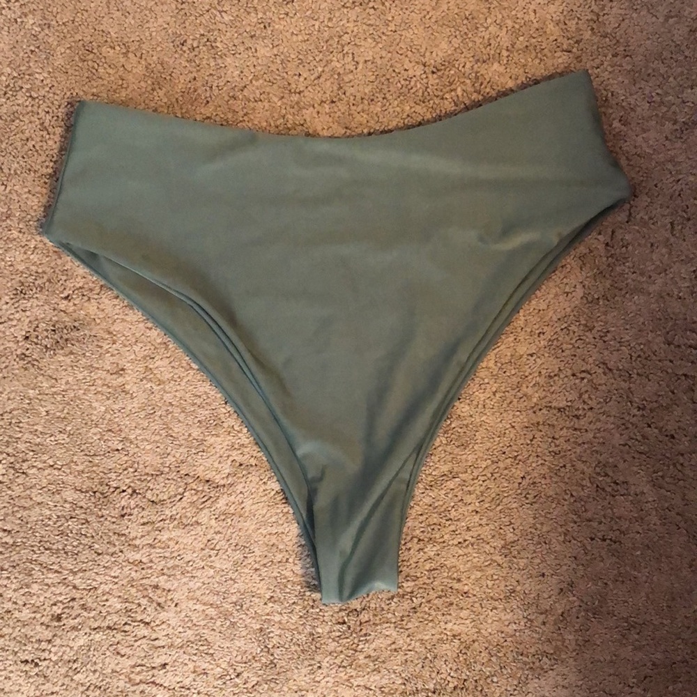 Bikini bottoms